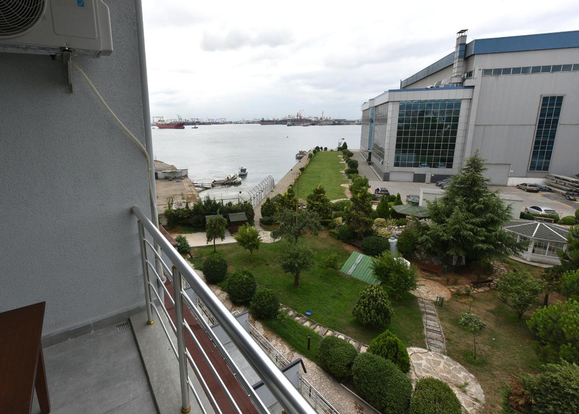 Sahil Pendik Istambul